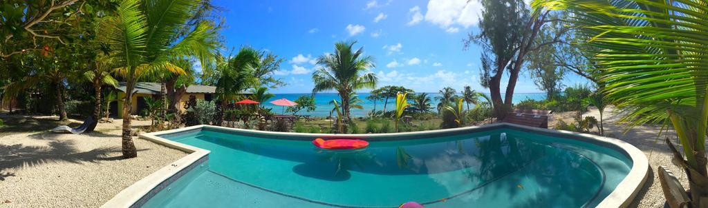 Moonraker Beach Hotel Крайст-Черч Экстерьер фото